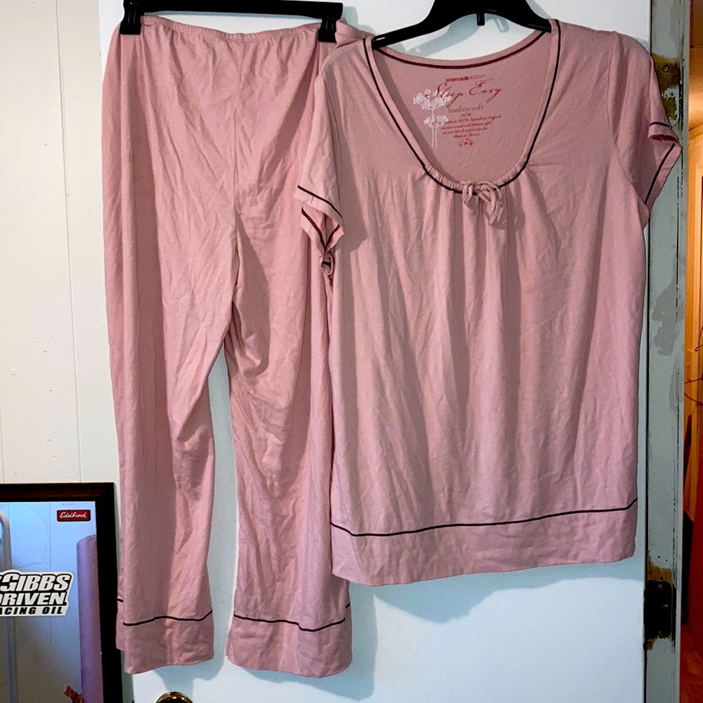 Womens pajamas